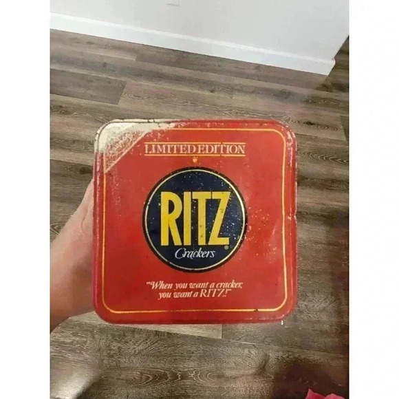 Vintage Ritz Crackers metal tin #1‎ - Picture 3 of 5
